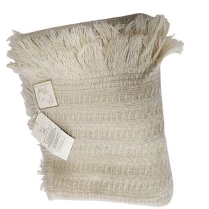 Ritzy Marino Wool Queen Size Blanket